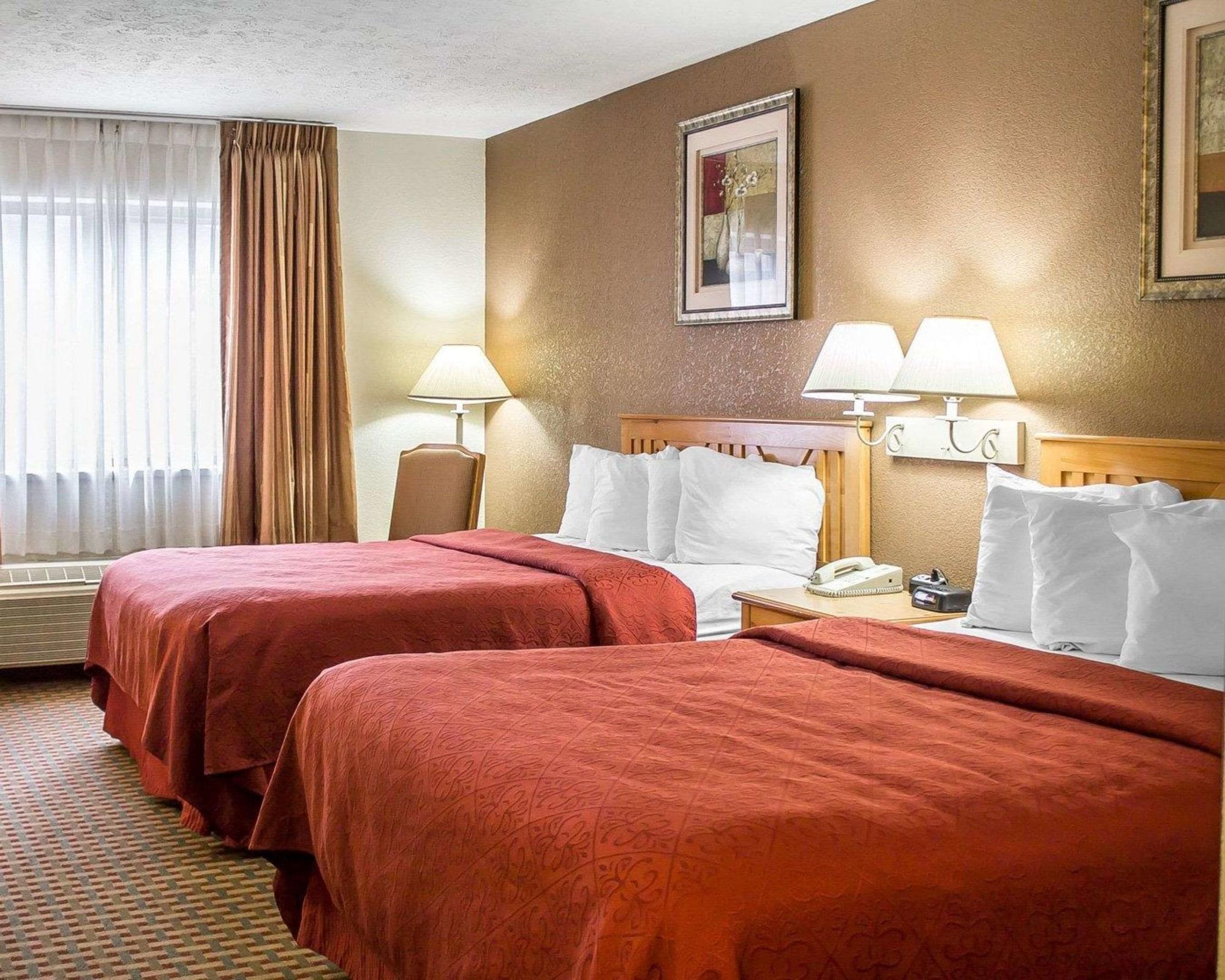 Quality Inn Elyria Exterior photo
