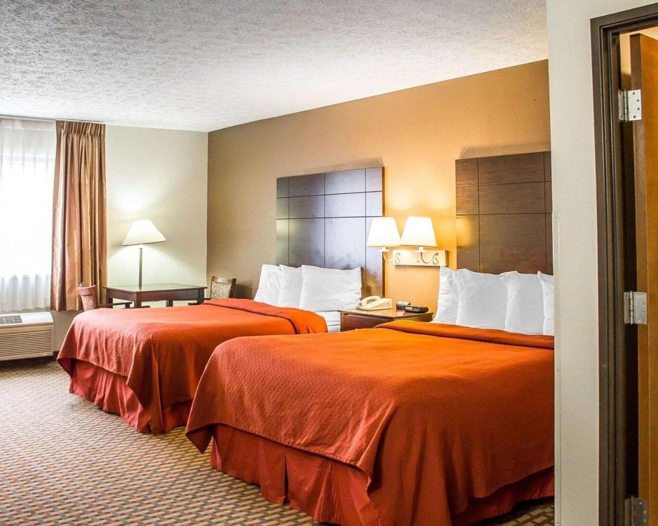 Quality Inn Elyria Exterior photo
